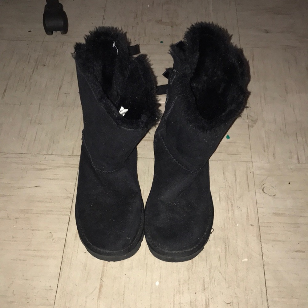 Black Ugg’s size 8